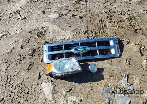 2012 Ford Escape Xlt z USA, uszkodzony, nr VIN 1FMCU0D7XCKB19168